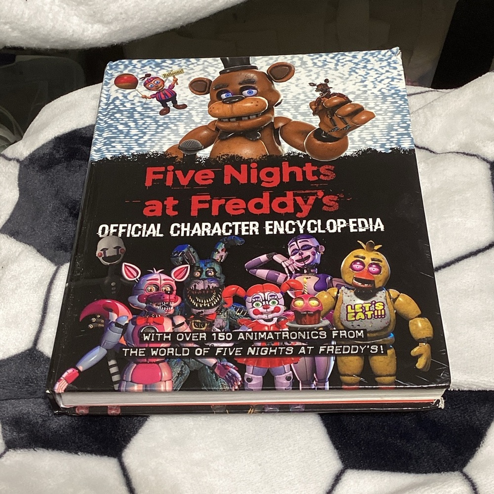 Five Nights at Freddy's Official Character Encyclopedia - Multicolor